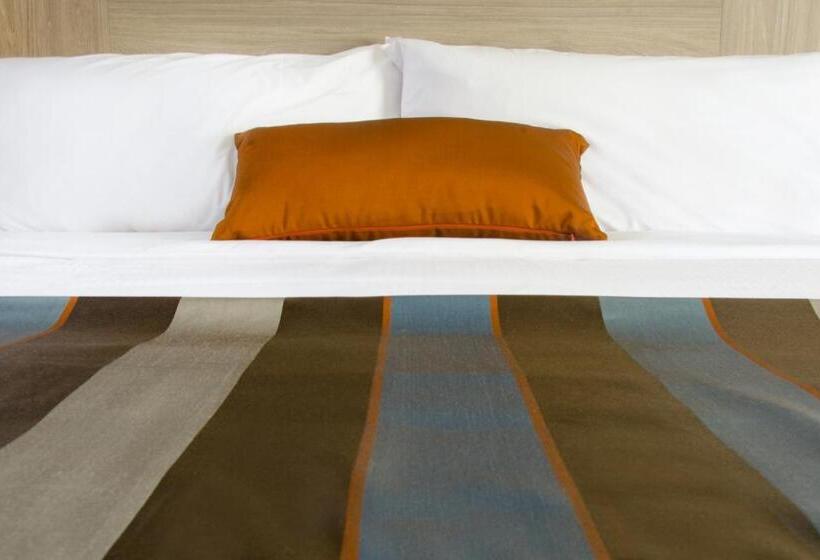 장애인을 위한 스탠다드 룸, Wingate By Wyndham Dieppe Moncton