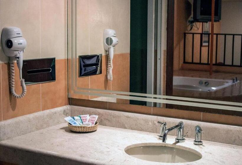 デラックススイート, Autohotel Ilussion