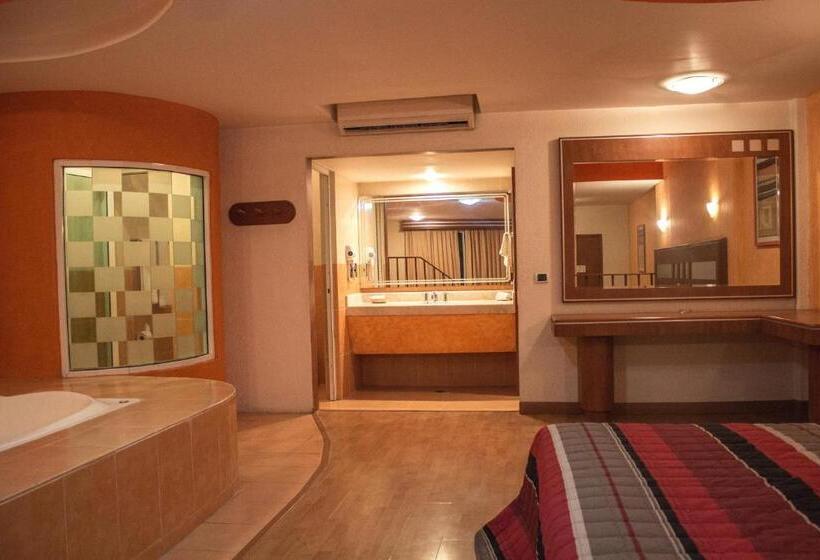 سوییت لوکس, Autohotel Ilussion