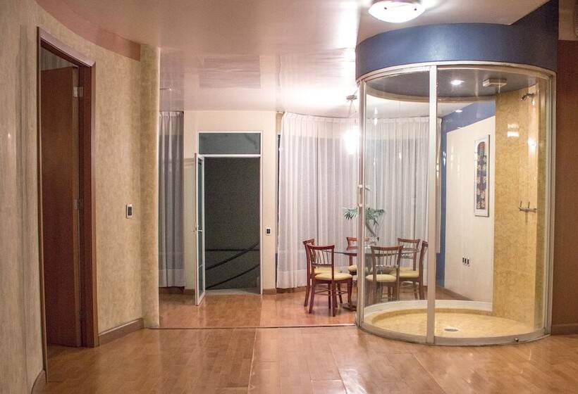 プレジデントスイートルーム, Autohotel Ilussion