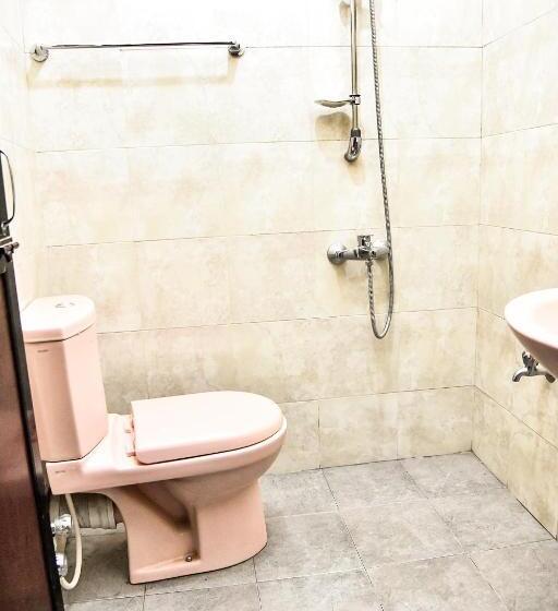 Camera Familiare, Sri Krishna Bhavan