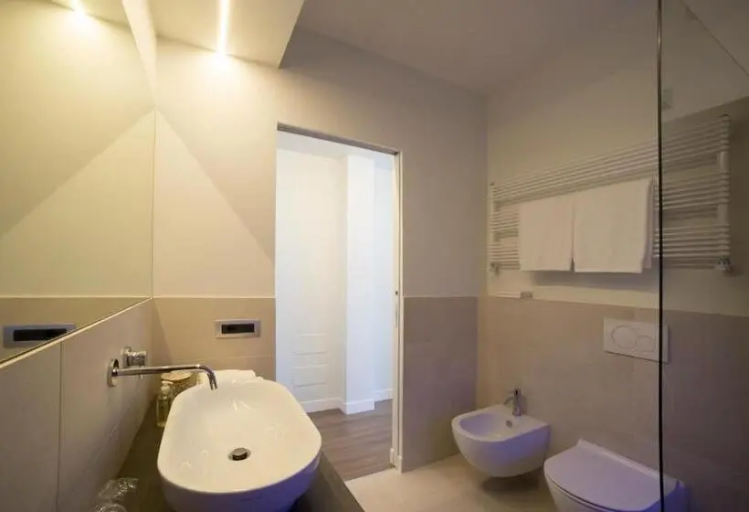 プールの見えるスタンダードトリプルルーム, Cascina36 B&b