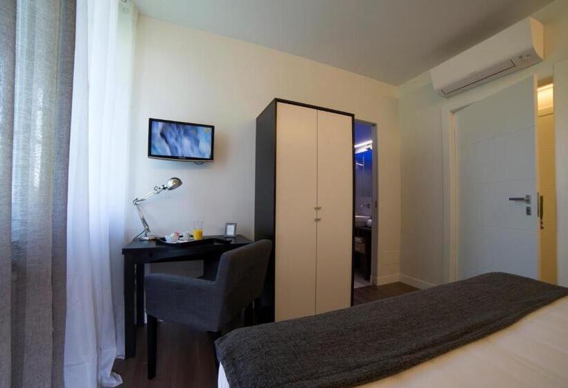 חדר ביזנס, Cascina36 B&b