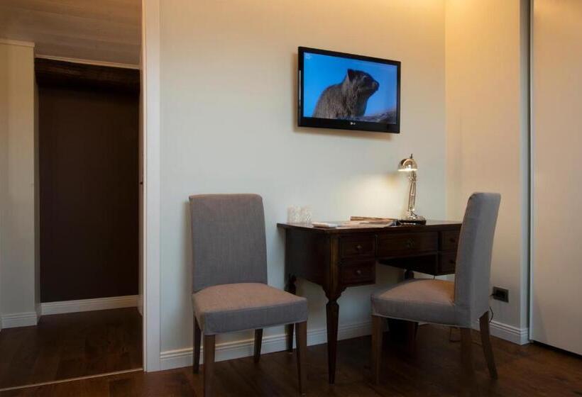 חדר דלוקס לארבעה, Cascina36 B&b