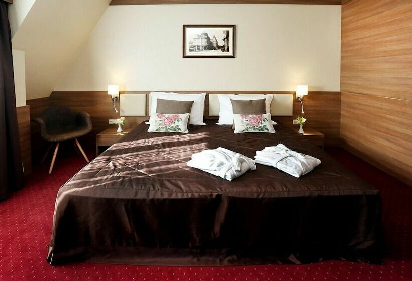 חדר דלוקס, Coop  Sofia