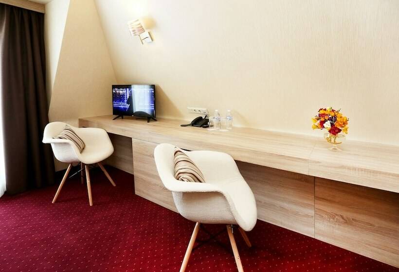 חדר דלוקס, Coop  Sofia