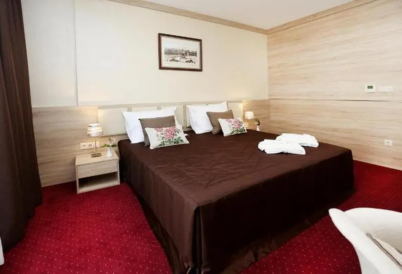 Deluxe Suite, Coop Sofia