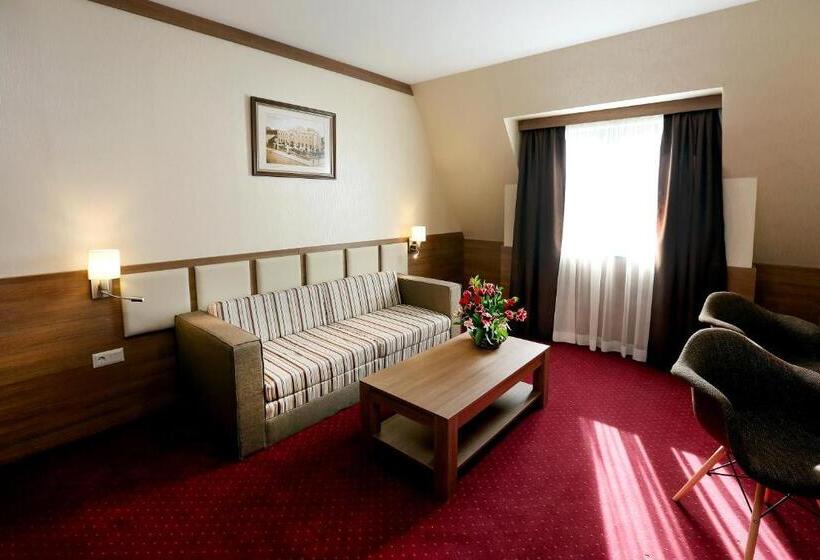 סוויטה דלוקס, Coop  Sofia