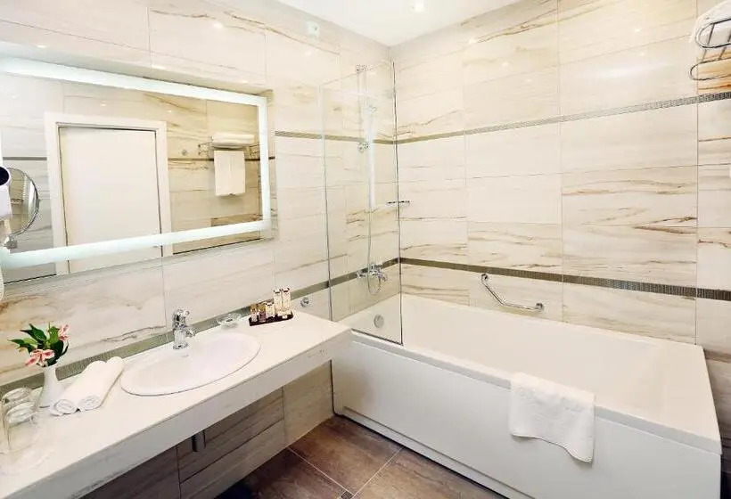 Éénpersoons Deluxe Kamer, Coop Sofia