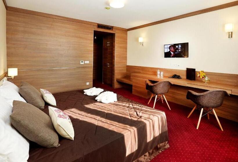 חדר דלוקס, Coop  Sofia