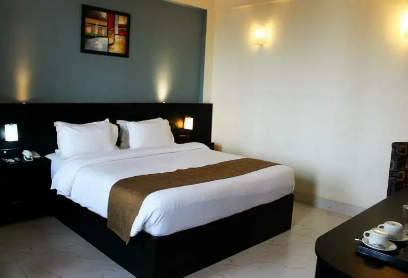 デラックスルーム, Grand Tizu