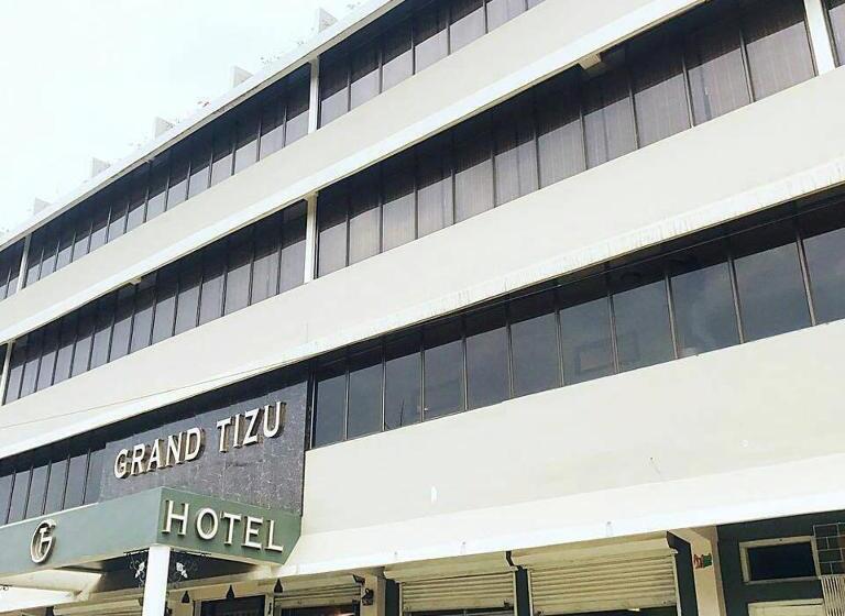 اتاق لوکس, Grand Tizu