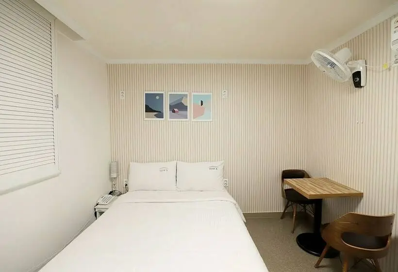 スタンダードルーム, Stay Romantictrip_hostel