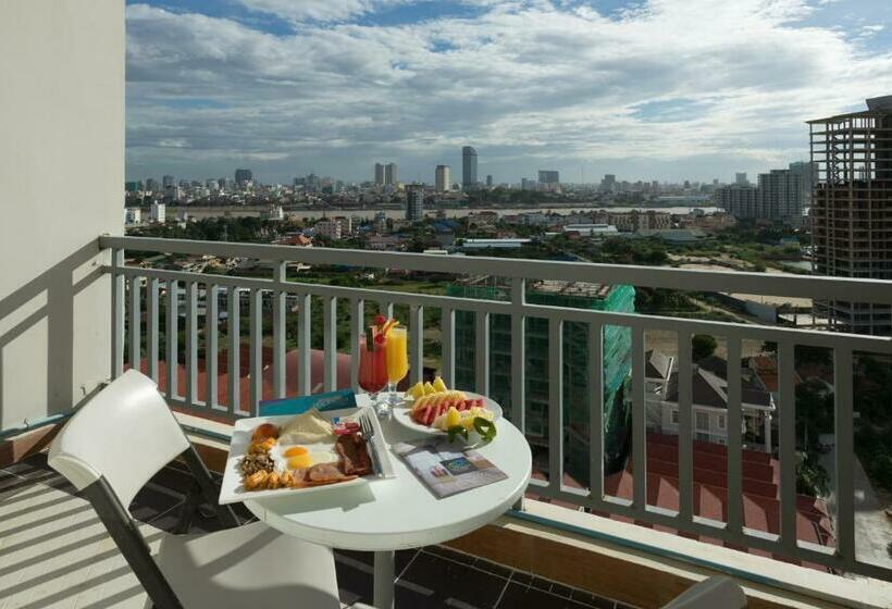 סוויטה משפחתית, Mekongview 1 Condotel