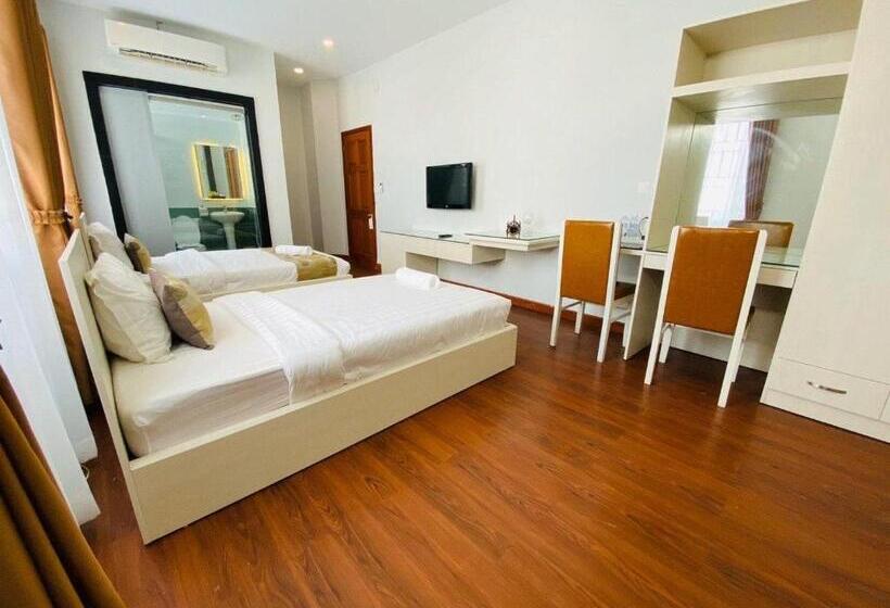 Номер Deluxe, Mekongview 1 Condotel