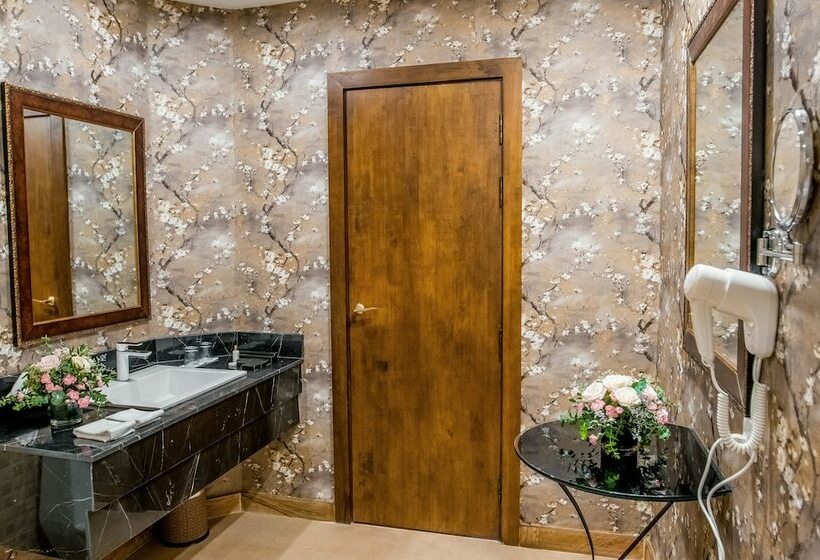 חדר דלוקס, Palace Gate Hotel & Resort By Ehm