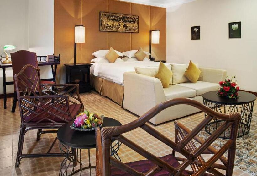 Королевский Номер, Palace Gate Hotel & Resort By Ehm