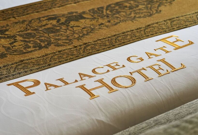 סוויטה מלכותית, Palace Gate Hotel & Resort By Ehm