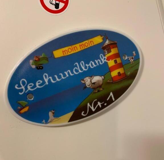 سوییت جونیور با بالکن, Suite Hotel Villa Erika