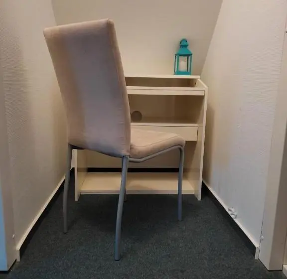 سوییت جونیور با چشم‌انداز دریا, Suite Hotel Villa Erika