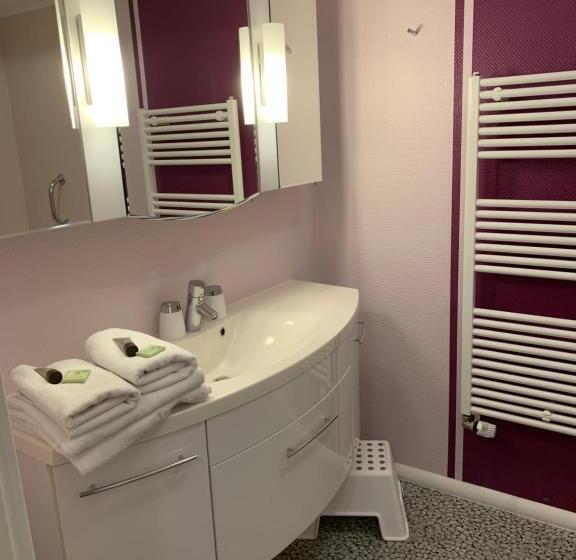 Полулюкс с Балконом, Suite Hotel Villa Erika