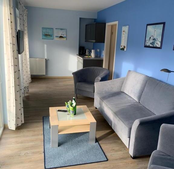 سوییت اجرایی, Suite Hotel Villa Erika