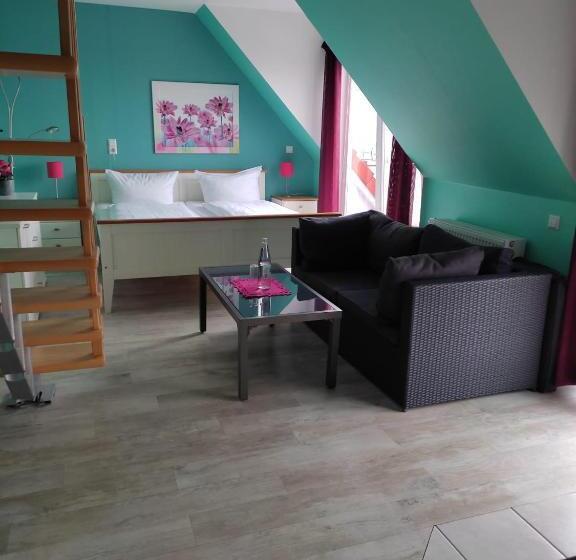 Полулюкс Вид на Море, Suite Hotel Villa Erika