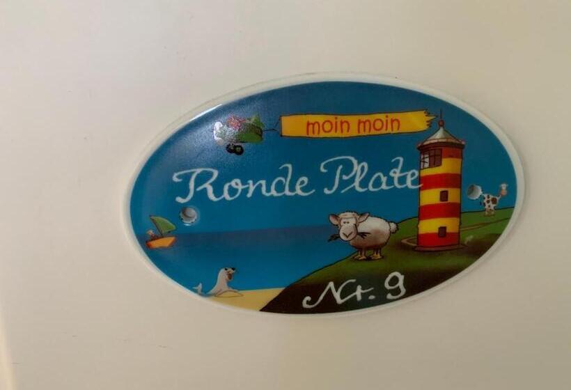 سوییت جونیور با چشمانداز دریا, Suite Hotel Villa Erika