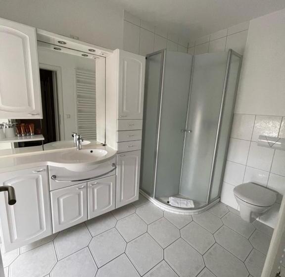 سوییت دوبلکس, Suite Hotel Villa Erika