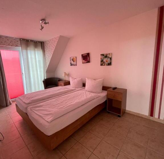 سوییت دوبلکس, Suite Hotel Villa Erika