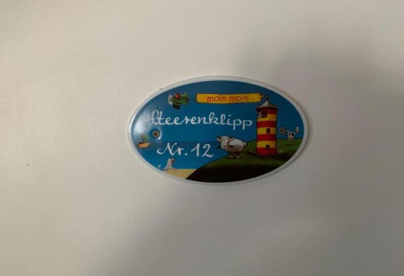 سوییت جونیور با بالکن, Suite Hotel Villa Erika