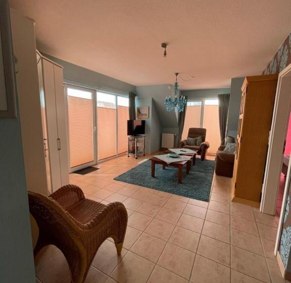 سوییت دوبلکس, Suite Hotel Villa Erika