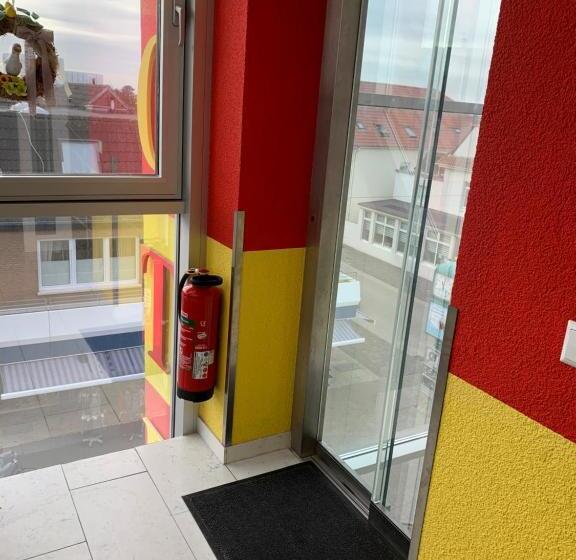 سوییت دوبلکس, Suite Hotel Villa Erika