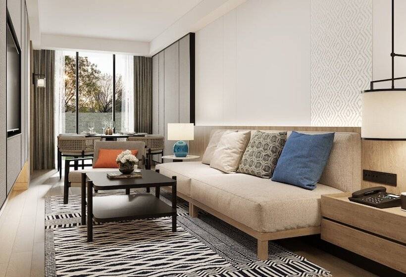 جناح عائلي غرفتين نوم, Crowne Plaza Fiji Nadi Bay Resort & Spa, An Ihg