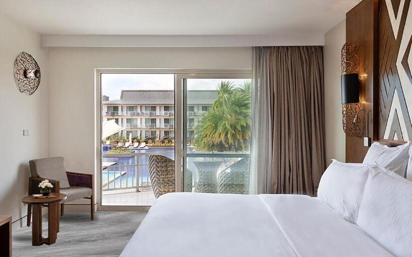 스탠다드 룸 킹사이즈 침대, Crowne Plaza Fiji Nadi Bay Resort & Spa, An Ihg