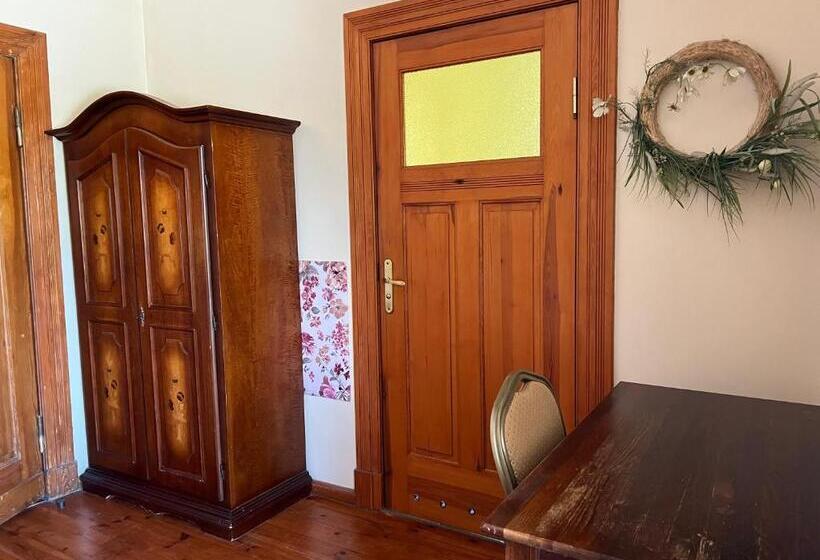 חדר סטנדרט יחיד, Mleczarnia Hotel Restauracja