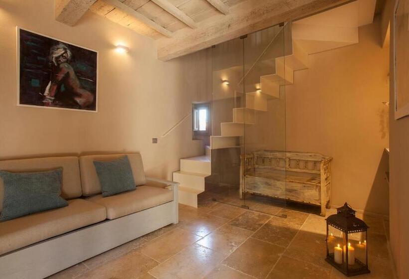 סוויטה, Camere Di Via Montebello