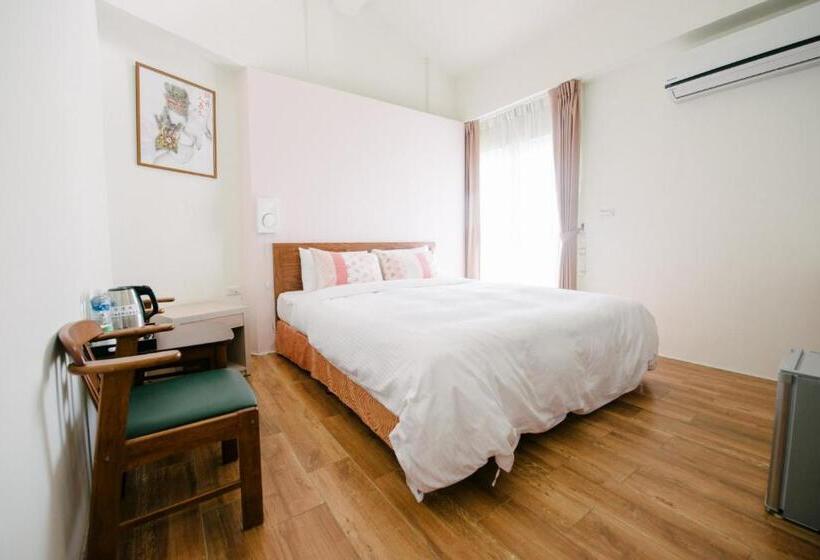 اتاق سوپریور با تخت بزرگ, He Sen B&b