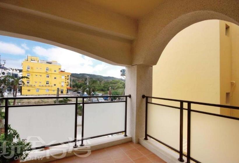 اتاق کلاسیک با تراس, He Sen B&b