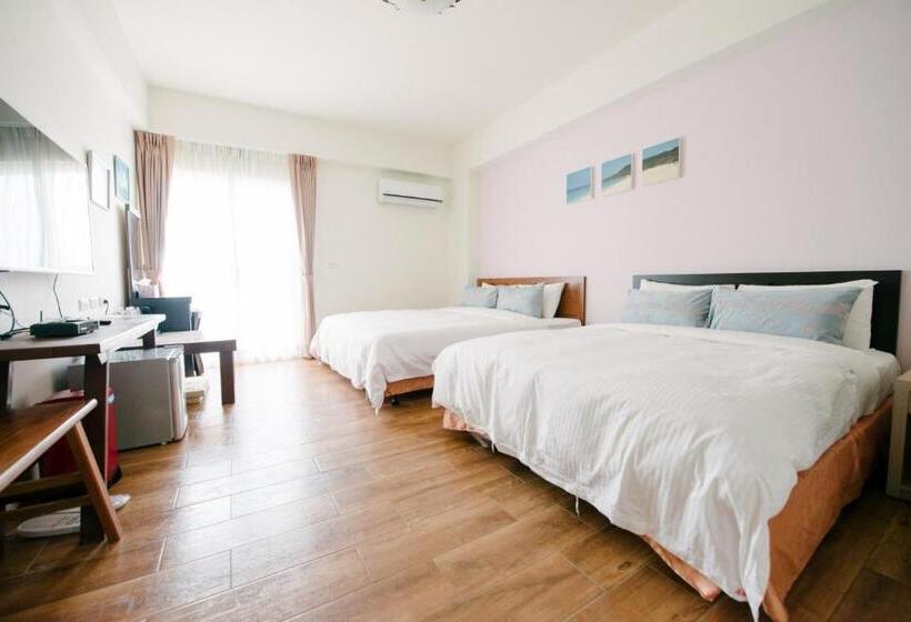 اتاق سوپریور چهار تخته, He Sen B&b