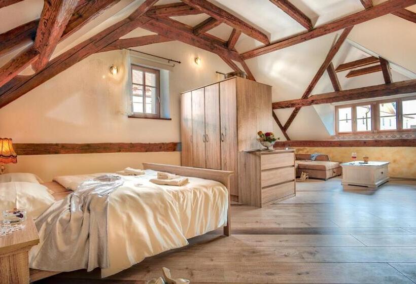 اتاق سوپریور, Hiša Linhart, Hotel & Restaurant