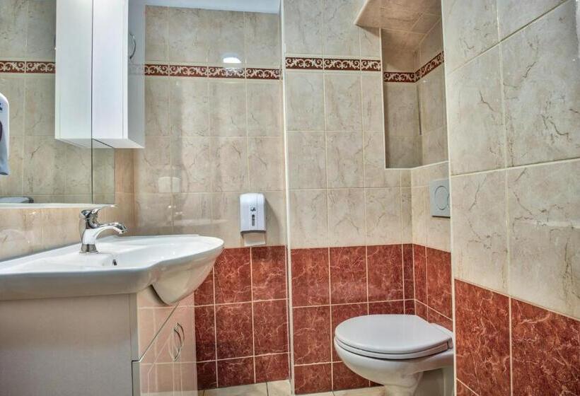 اتاق استاندارد, Hiša Linhart, Hotel & Restaurant