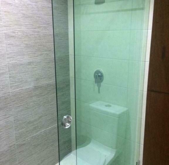 סוויטה דלוקס, Amd