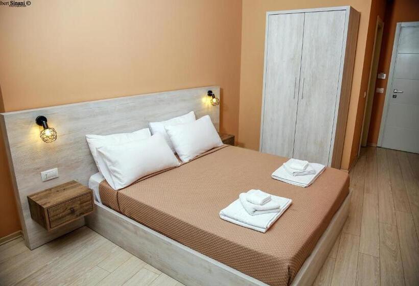 غرفة قياسية, Arc Hotel Tirana
