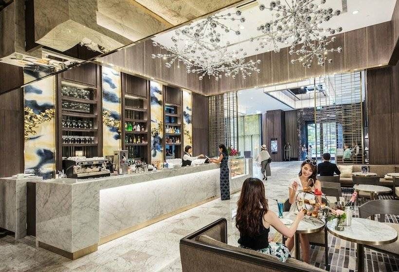 اتاق استاندارد سه نفره, Caesar Park Hotel Banqiao