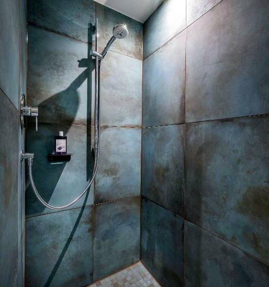 Camera Deluxe, Frechdachs