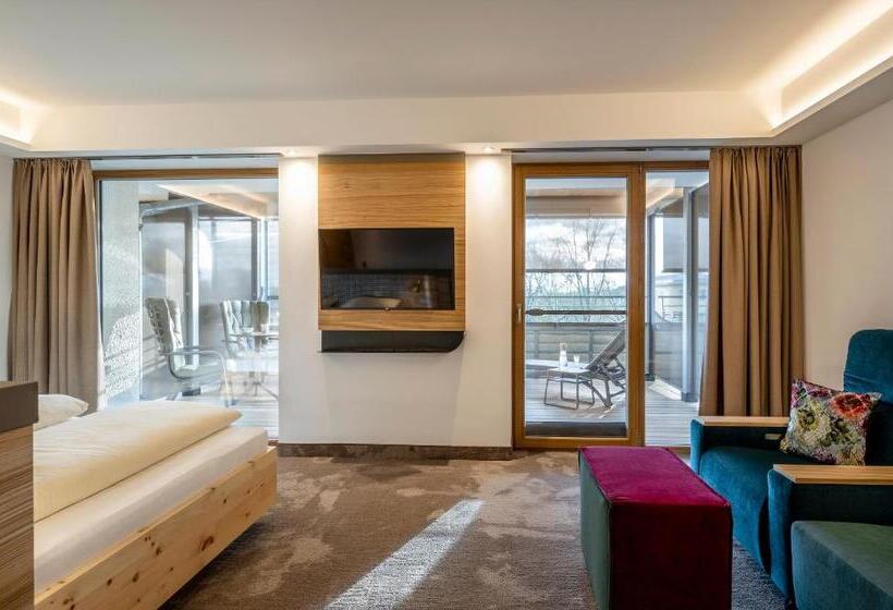 Camera Deluxe, Frechdachs