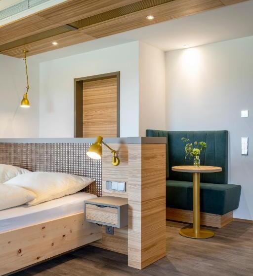 Camera Deluxe, Frechdachs