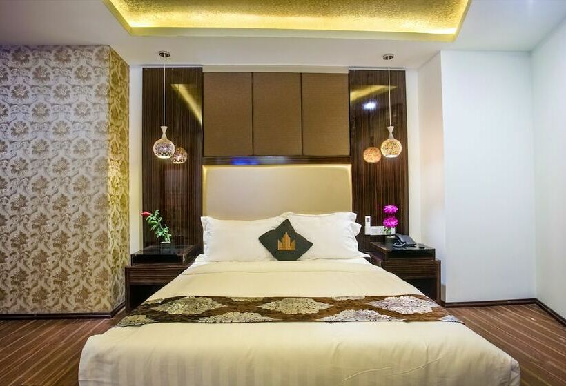 اتاق اجرایی, Noorjahan Grand