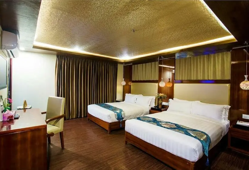 سوییت خانوادگی, Noorjahan Grand